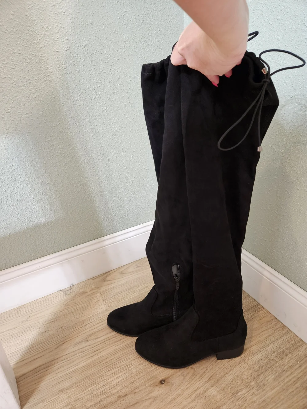 YNot elegant black